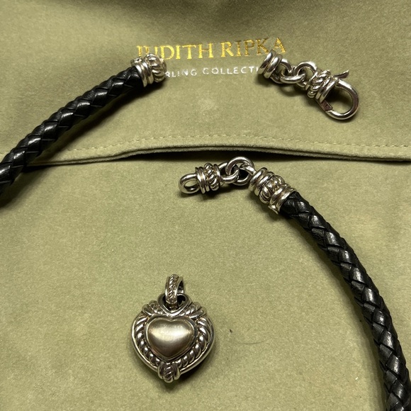 NWOT Judith Ripka sterling Silver Pendant on Black Cord Necklace - Picture 9 of 12